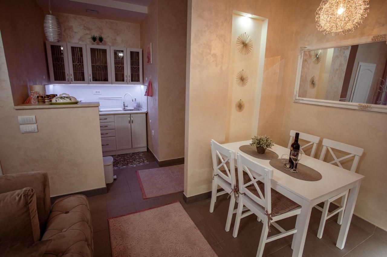 Studio Apartman Dona Nova Varos Exterior photo